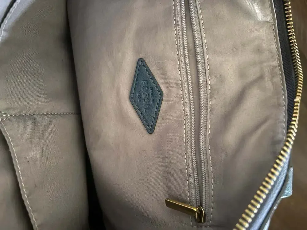 Fossil pre owned